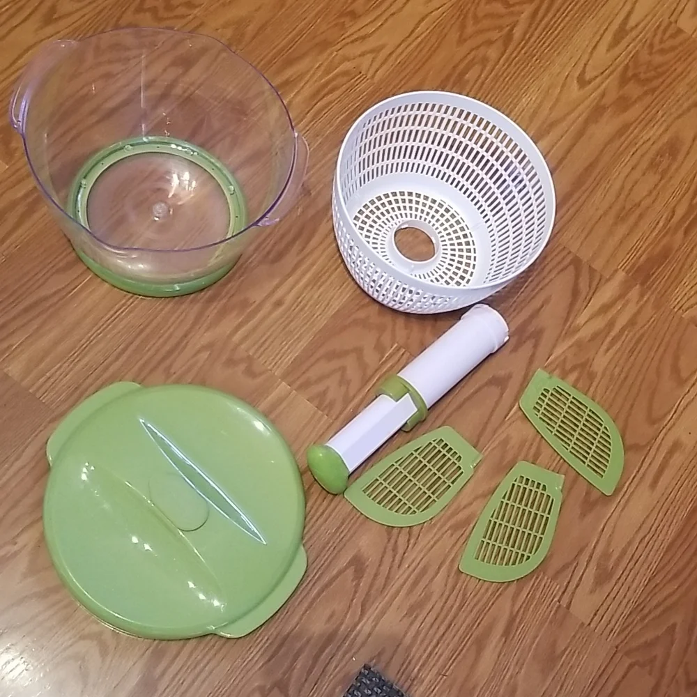 KitchenAid‎ Salad Spinner green